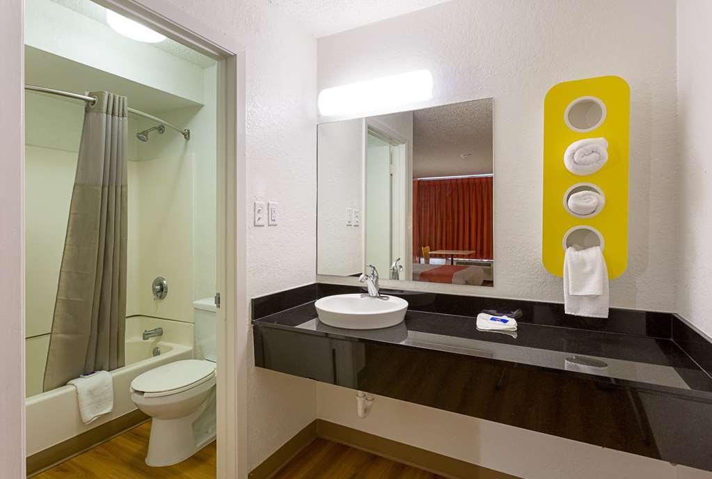 Motel 6 Baton Rouge Southeast Prairieville Quarto foto